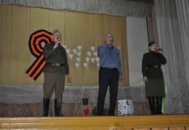 «Песни, защищавшие страну»