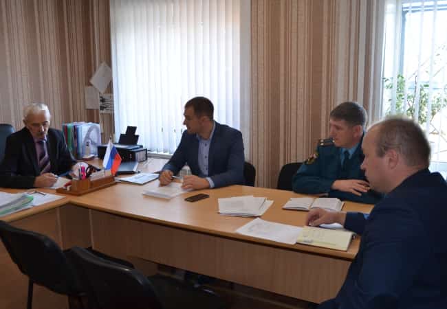 Очистка территорий – залог противопожарной безопасности