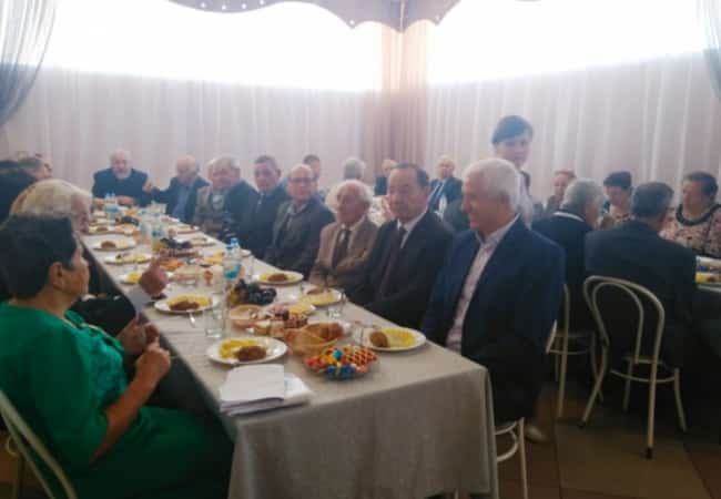 Глава Кетовского района провел традиционный прием в честь Дня пожилого человека