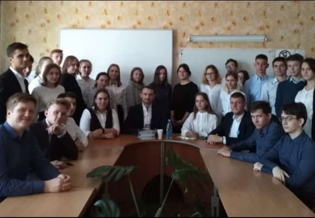 «Диалог на равных»