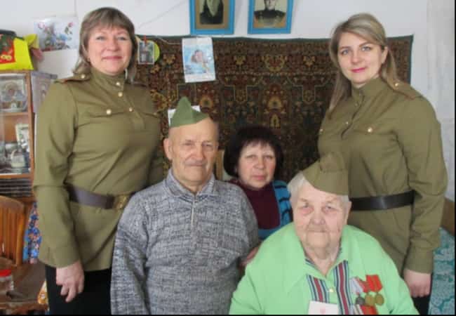 В преддверии 75-й годовщины Великой Победы труженикам тыла Каширинской ветеранской организации были вручены юбилейные медали.