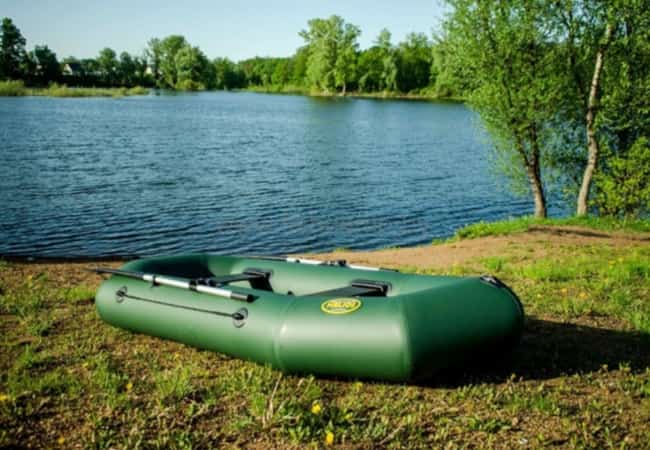 В связи с планируемым открытием с 1 июля 2020 года на водоемах Зауралья купального сезона, напоминаем, правила пользования маломерными судами на водных объектах.