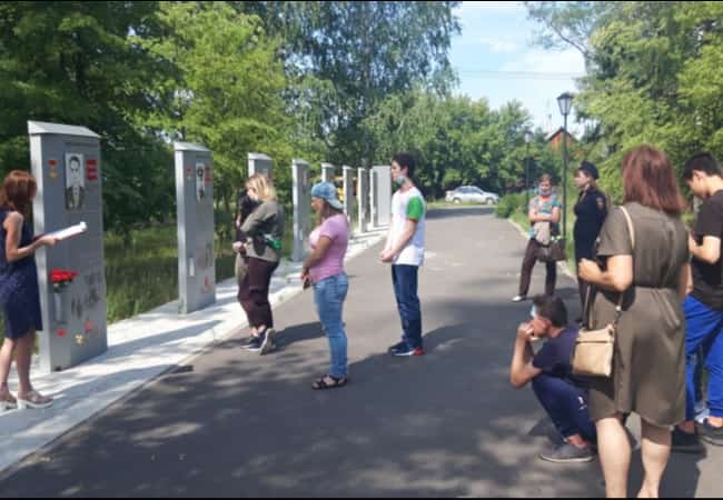 17 июня 2021 года в преддверии 80-летия начала Великой Отечественной войны в рамках акции «Каникулы с Общественным советом» представитель Общественного совета при ОМВД России по Кетовскому району Оксана Безносова организовала для воспитанников Введенского