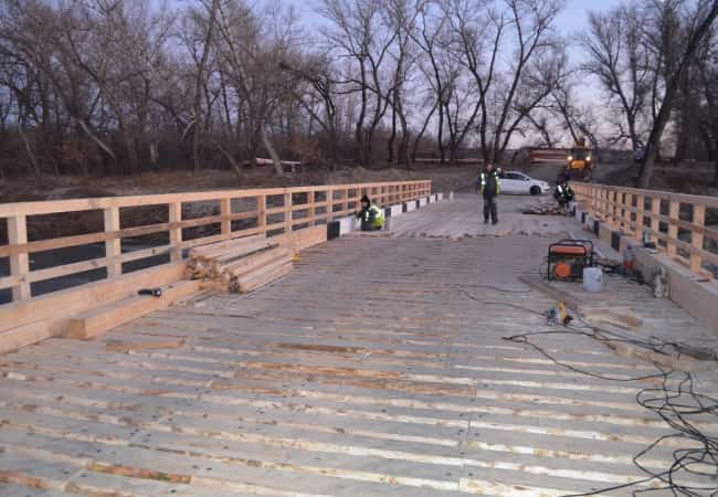 На ремонт дорог и уличное освещение в 2018 году было заложено более 28  млн. рублей.