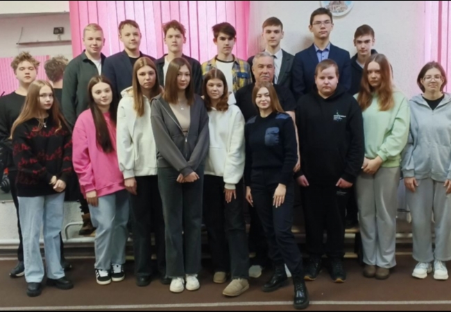 Обучающиеся 9Б класса Лесниковского лицея посетили отдел МВД России «Кетовский»