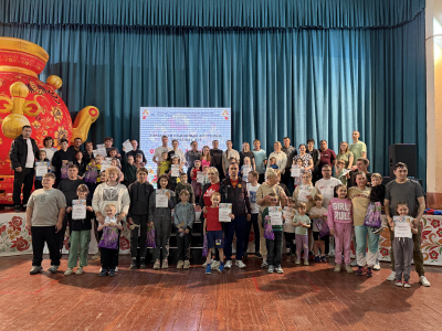 «От мала до велика». В Кургане прошел традиционный фестиваль народных игр