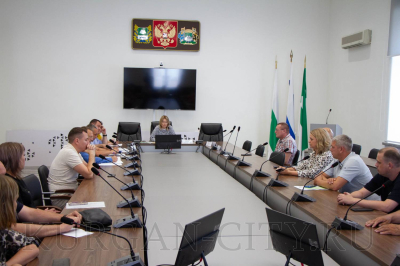 Департаментом ЖКХ перед управкомпаниями поставлена задача ускорить темпы подготовки к зиме