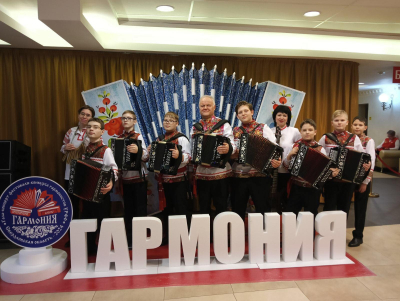 Курганские ложкари и гармонисты - на первом канале центрального телевидения