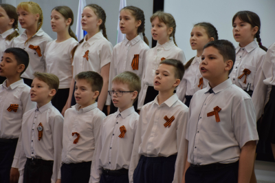 «Поющий детский сад, поющий класс, поющий город». В Кургане наградили лучшие певческие коллективы среди детских садов и школ