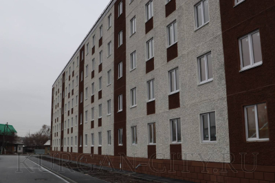 В Кургане, по улице Омской, строятся дома по программе переселения