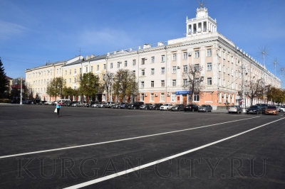 В центре города в плановом порядке заменят опоры освещения