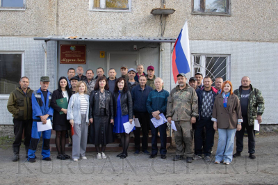 Глава города Кургана Елена Ситникова поздравила сотрудников  «КурганЛеса»  с профессиональным праздником