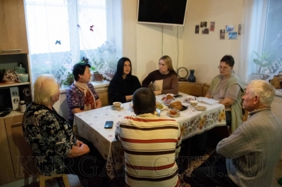 Состоялась встреча жителей микрорайона Зайково с депутатом Курганской городской Думы Анастасией Романович