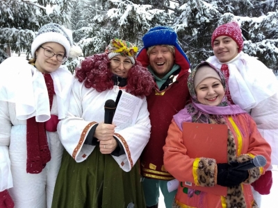 Новогодние площадки приглашают курганцев и гостей города