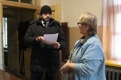 Директор ДЖКХ Роман Медведев продолжает выезды на проблемные адреса