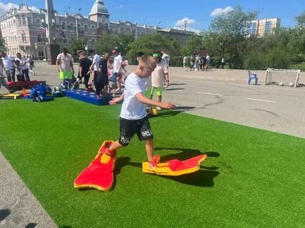 Семьи соревнуются за главный приз на семейном фестивале