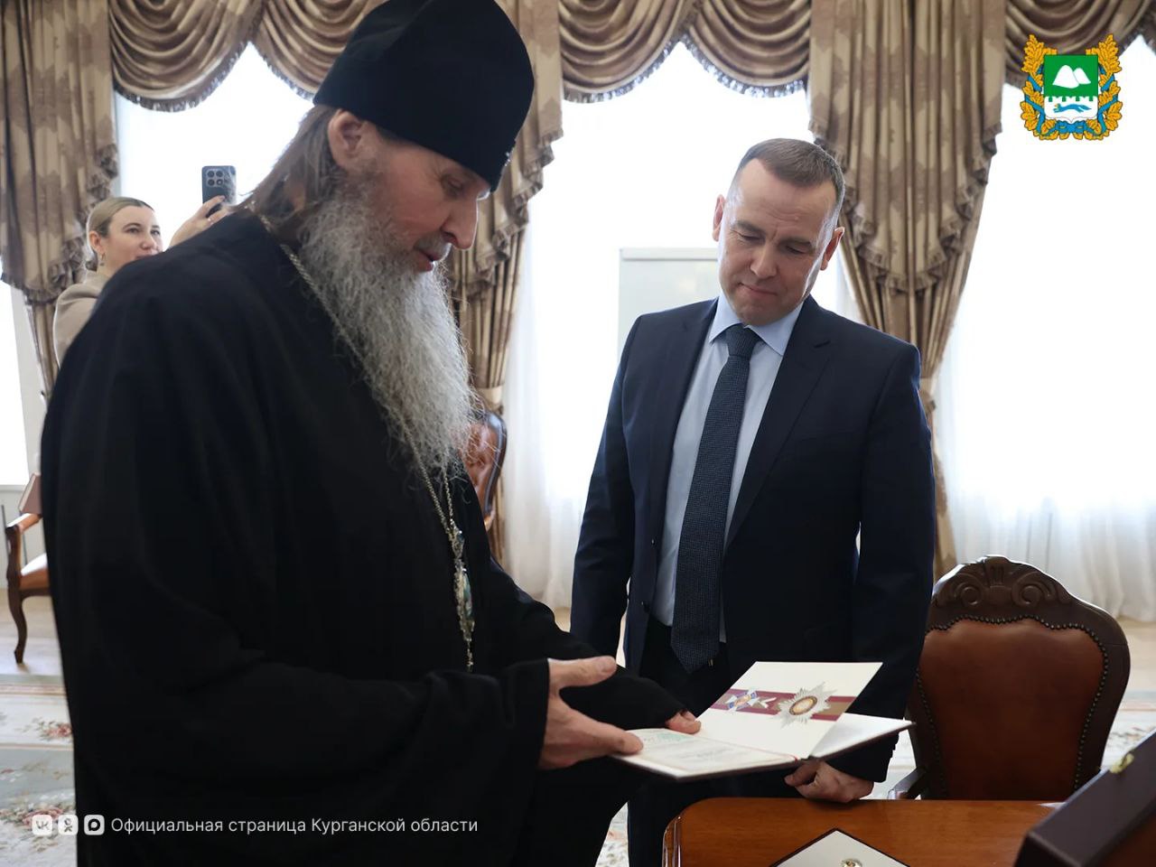 Патриарх Кирилл наградил губернатора Курганской области орденом за заслуги