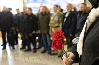 На «Курганмашзаводе» почтили память воинов-интернационалистов