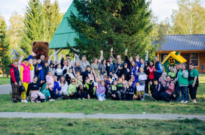 Сборы молодых семей Кургана прошли в формате спортивного фестиваля «Семейная команда»