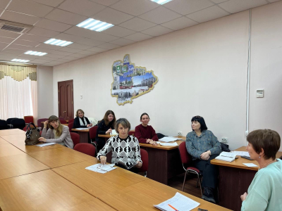 Кадровые работники учились воинскому учёту