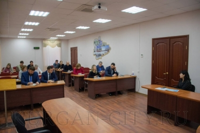 Город готовится к встрече Нового года