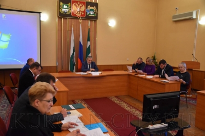 Проект бюджета города на 2023 год и плановый период 2024 и 2025 годов рассмотрели на публичных слушаниях