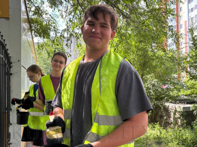 Трудовое лето в Кургане продолжается. Впереди ещё несколько смен