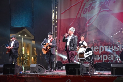 Курганцев поздравила с Днем Победы московская фолк-группа «Партизан FM»
