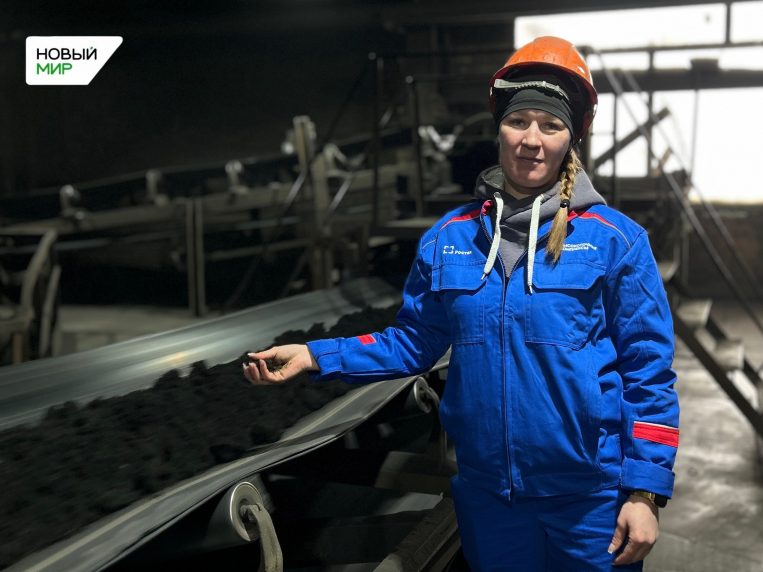 Заводская любовь: как сотрудница КМЗ нашла и мужа, и призвание