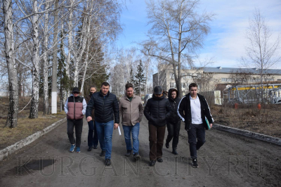 На контроле – благоустройство и ремонты важных объектов
