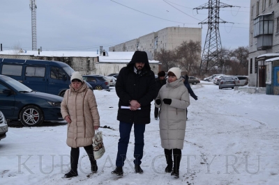 Руководители ДЖКХ выезжают на адреса, по которым поступили обращения на горячую линию