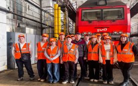 Учащихся Кургана ориентируют на работу на промышленных предприятиях после окончания школы