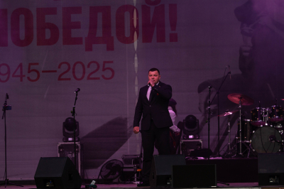 Временно исполняющий полномочия главы города Кургана Антон Науменко поздравил горожан  с 80-ой годовщиной Победы в Великой Отечественной войне