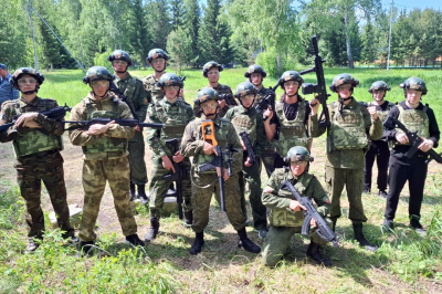 Школьники Кургана проходят учебные сборы