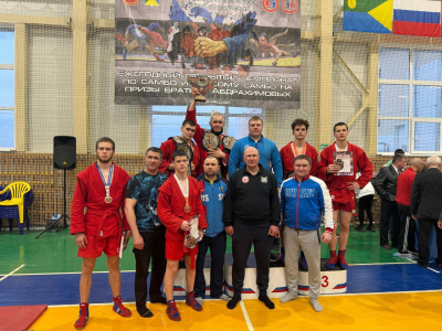 Прошедшие выходные принесли победу курганским борцам