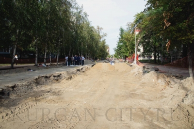 На улице Максима Горького продолжается капитальный ремонт теплосетей