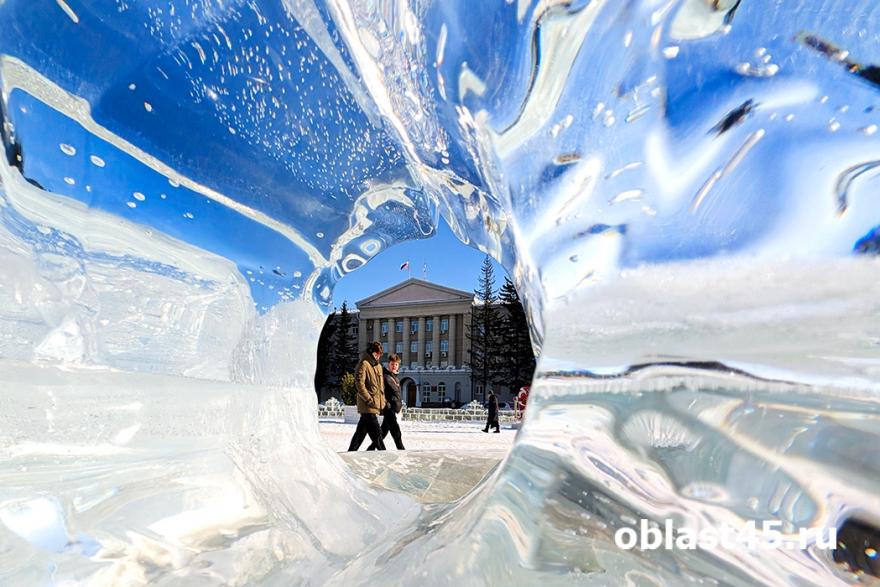 Курганцы переживают за судьбу фонтана и кафе в Горсаду: их могут снести ради парковки