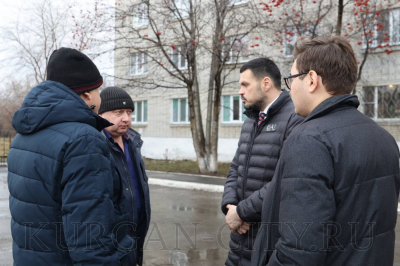 Департамент ЖКХ  продолжает держать на контроле проблемные дома