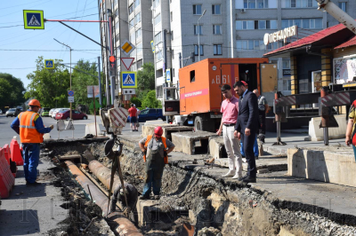 В Кургане продолжаются гидравлические испытания и ремонтные работы на тепловых сетях