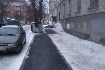 Управляющие компании устраняют последствия непогоды в курганских дворах