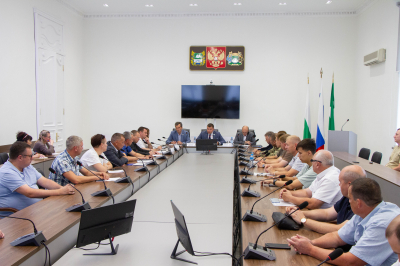 Перед управляющими компаниями поставлена задача ускорить темпы подготовки к отопительному периоду