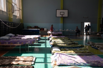 Граждане, пострадавшие в результате пожаров, могут обратиться за помощью в пункты временного размещения
