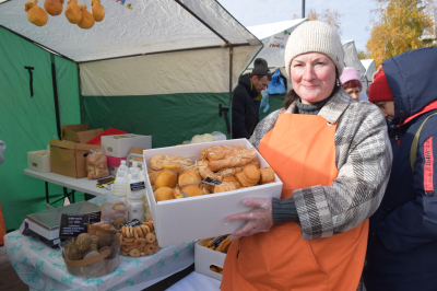 В Кургане открылась Покровская ярмарка