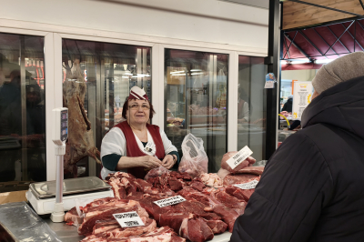 На Центральном рынке и Некрасовской ярмарке следят за качеством продукции и обновляют оборудование