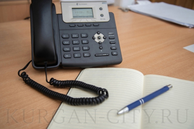 Начинает работу горячая линия