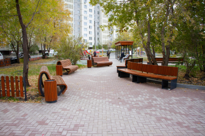 Курган становится красивее и комфортнее для отдыха на общественных территориях