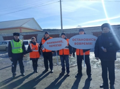 «Внимание, переезд!». Водителей просят строго соблюдать правила безопасности на железнодорожных переездах