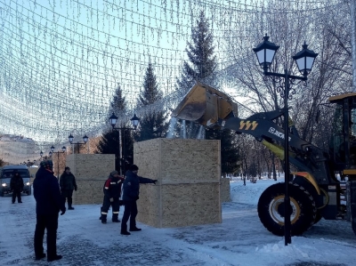 В Кургане началась подготовка к фестивалю снежных фигур