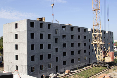 В Кургане продолжается работа по переселению граждан из аварийного жилья