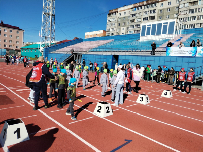Курганцы стали участниками легкоатлетической эстафеты, посвящённой 80-летию Победы в Великой Отечественной войне
